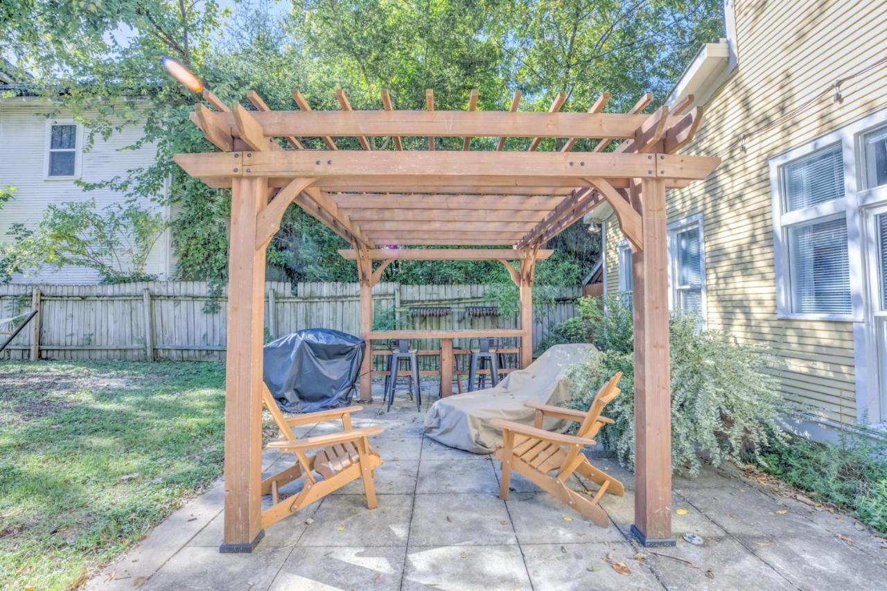 Hip And Spacious Midtown Cottage Near Beale Street Memphis Eksteriør billede